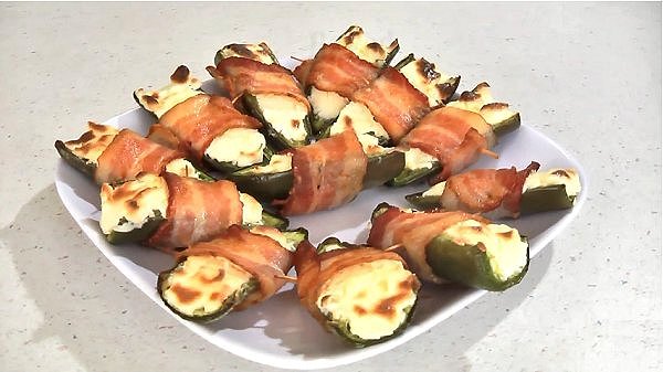 Baked Jalapeno Poppers