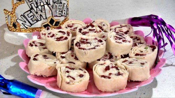 Cranberry Feta Pinwheels