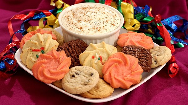 Easy Eggnog Dip