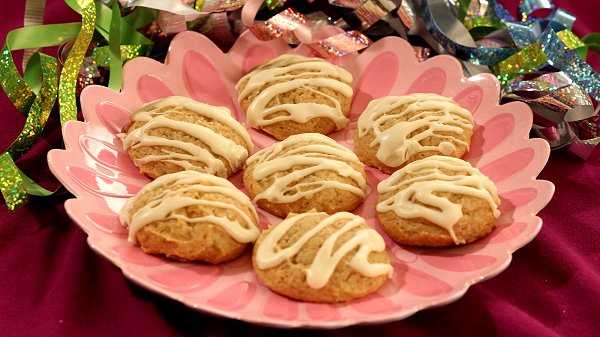 Eggnog Cookies with Eggnog Glaze