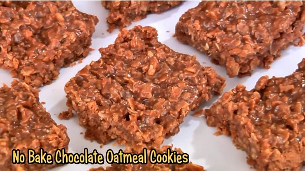 No Bake Chocolate Oatmeal Cookies