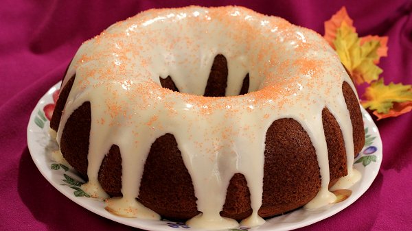 Pumpkin Bundt Cake with Cream Cheese Frosting