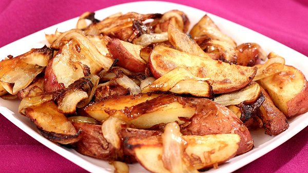 Roasted Potatoes and Onions
