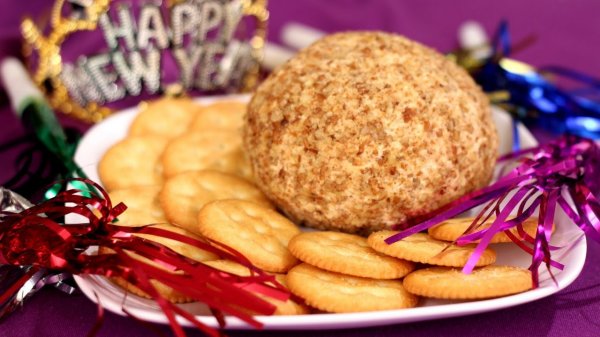 Spicy Cheese Ball
